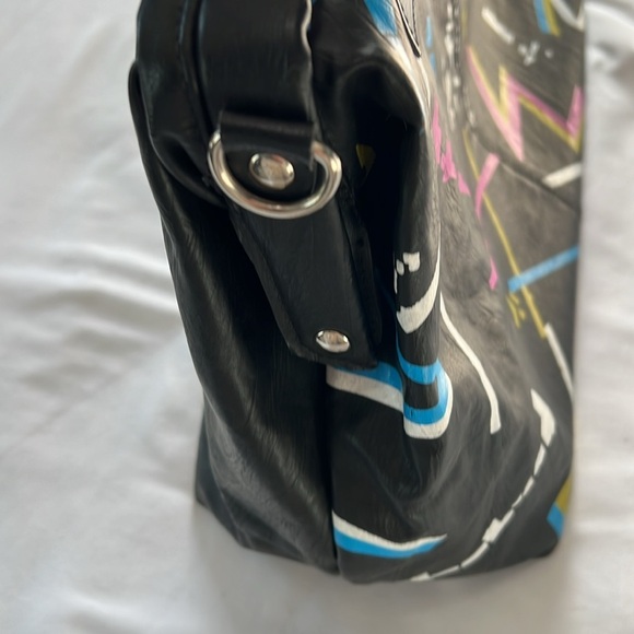 Fenicottero Black Leather Graffiti Bag - Picture 9 of 9